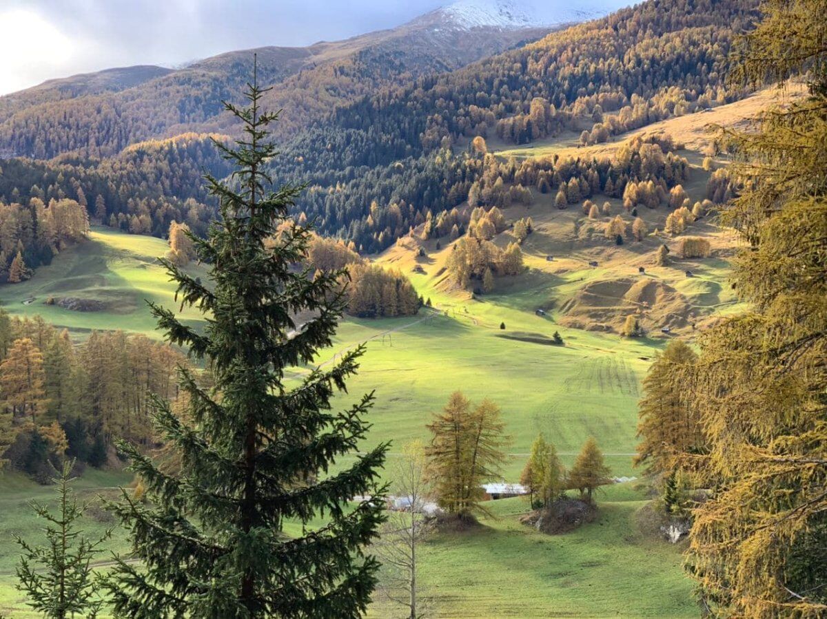 Un Fine Settimana al Lago di Resia, Gemma della Val Venosta Un Fine Settimana al Lago di Resia, Gemma della Val Venosta desktop picture