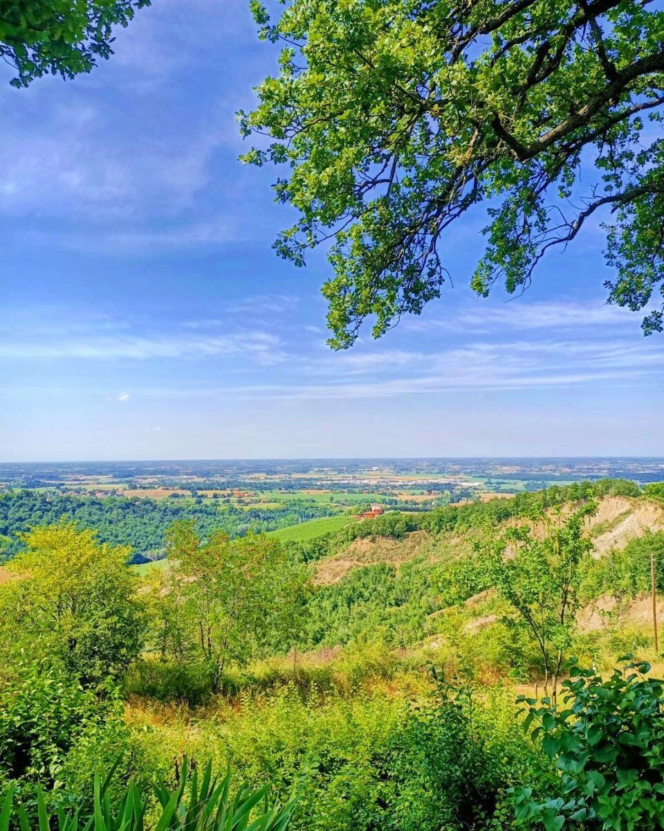 Trekking da San Lorenzo in Collina al Monte di Avezzano desktop picture