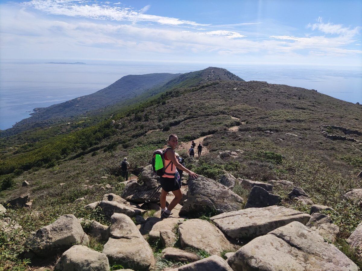 Trekking all’Isola del Giglio Trekking all’Isola del Giglio desktop picture