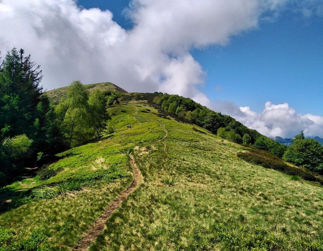 Monte Todum e Pizzo Pernice: Trekking tra la Val Grande e il Lago Maggiore desktop picture