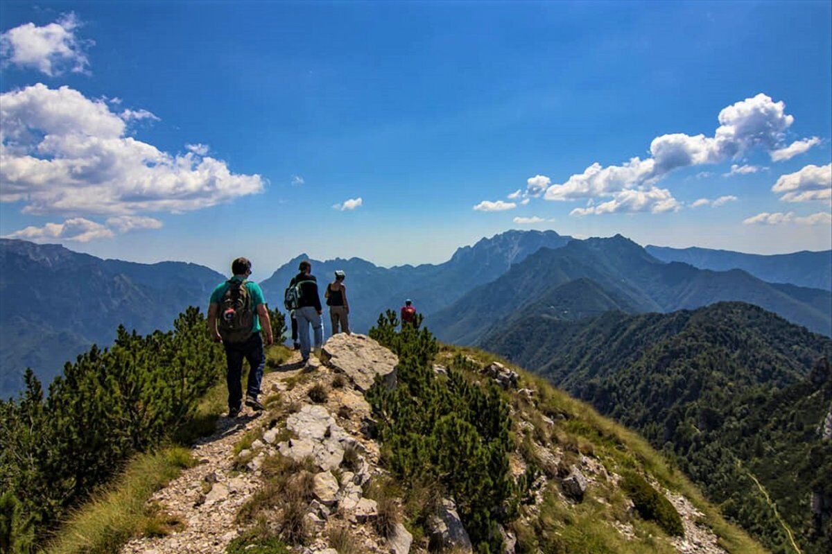 Un Trekking nella Storia sul Monte Zugna desktop picture
