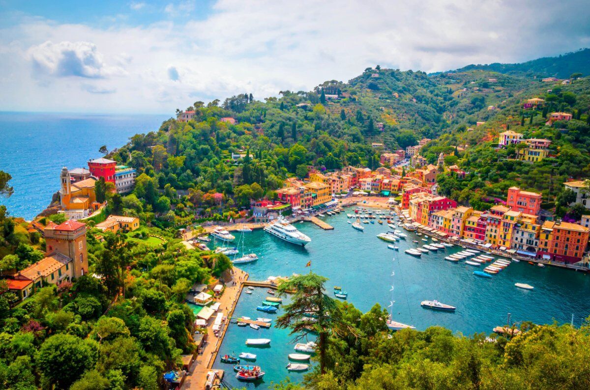 Una Passeggiata al Faro di Portofino desktop picture