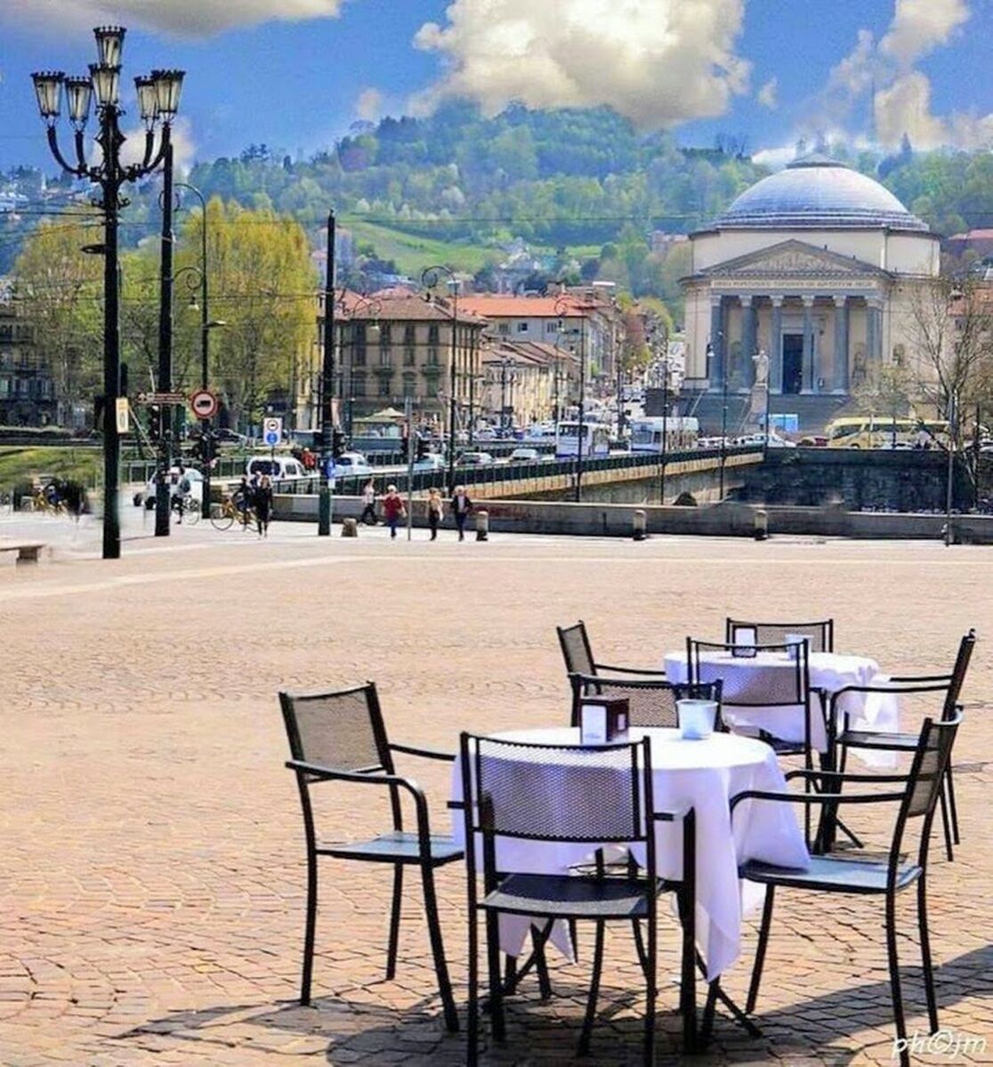 Passeggiata Gastronomica nel Cuore di Torino Passeggiata Gastronomica nel Cuore di Torino desktop picture