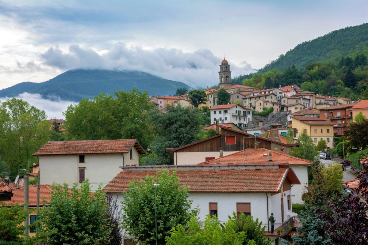 Trekking adrenalinico al Ponte Sospeso di San Marcello Pistoiese Trekking adrenalinico al Ponte Sospeso di San Marcello Pistoiese desktop picture