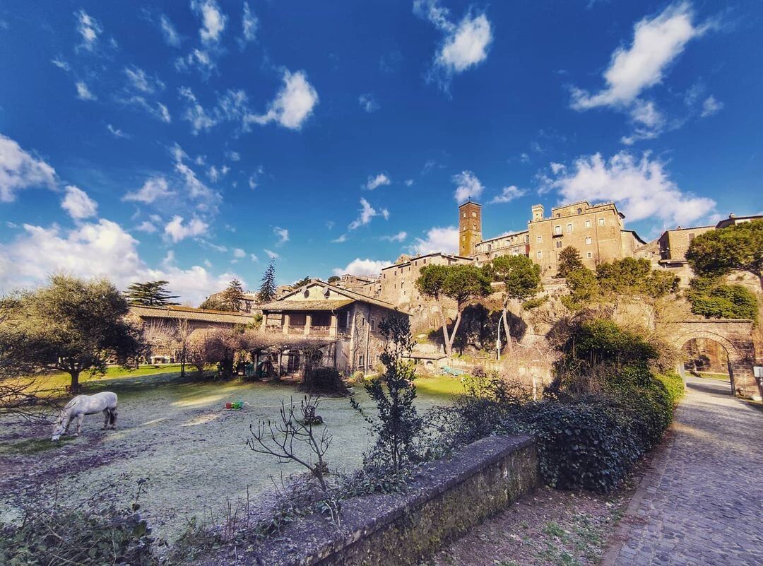 La Via Francigena: da Viterbo a Roma La Via Francigena: da Viterbo a Roma desktop picture