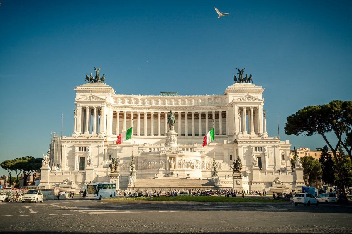 Un Viaggio nella Storia Italiana in Lingua Inglese (Online) Un Viaggio nella Storia Italiana in Lingua Inglese (Online) desktop picture