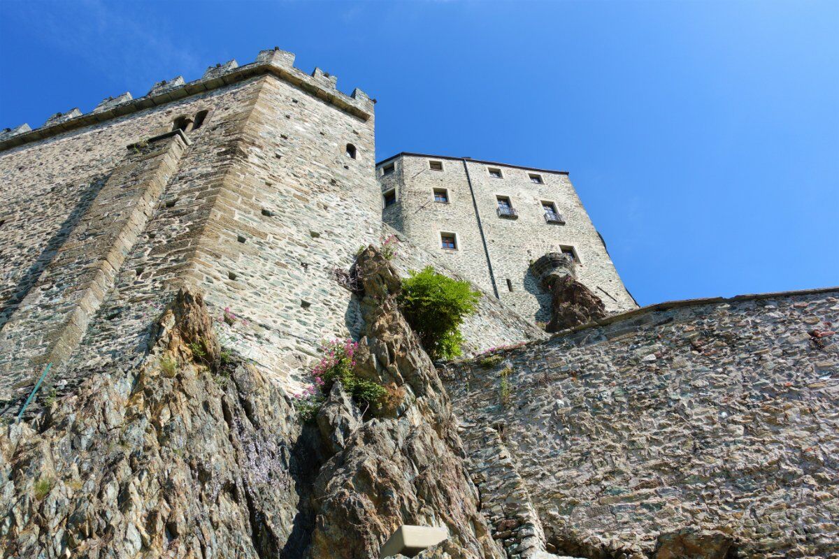 L’Incantevole Sacra di San Michele (Online) L’Incantevole Sacra di San Michele (Online) desktop picture