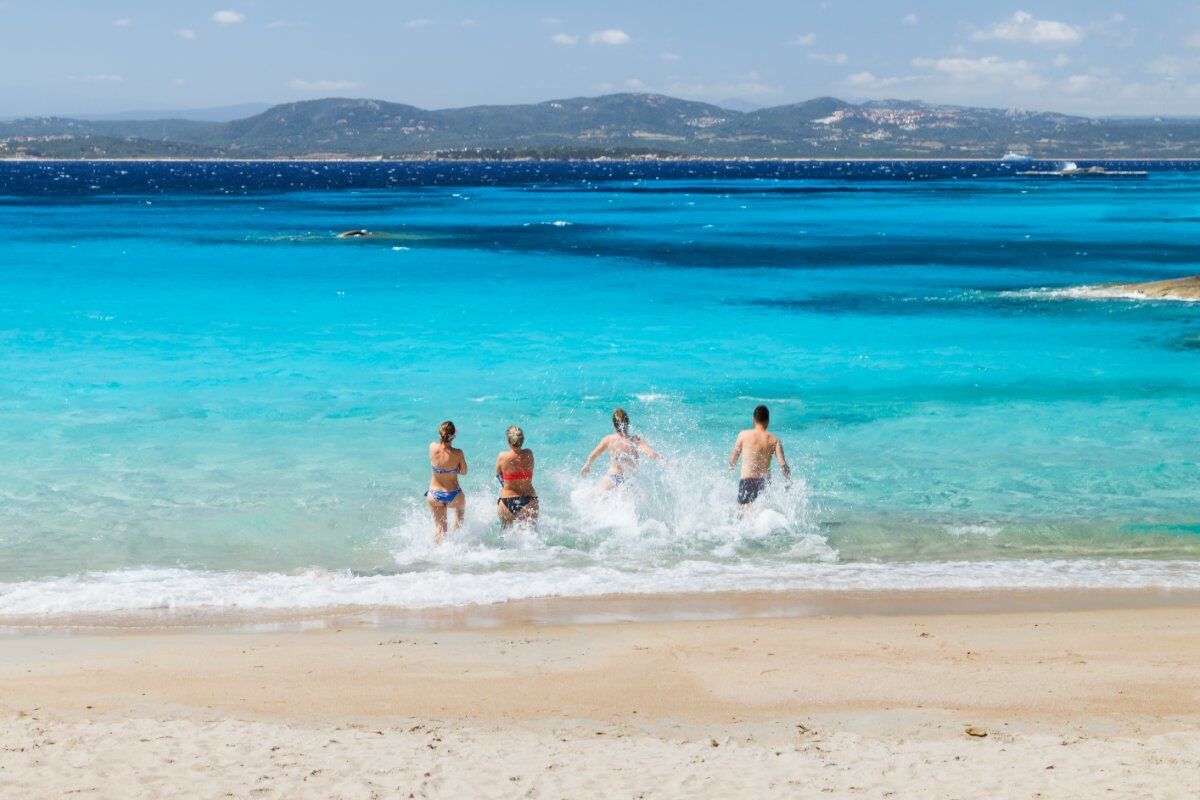 Otto Giorni tra le Spiagge Paradisiache della Sardegna in mezza pensione Otto Giorni tra le Spiagge Paradisiache della Sardegna in mezza pensione desktop picture