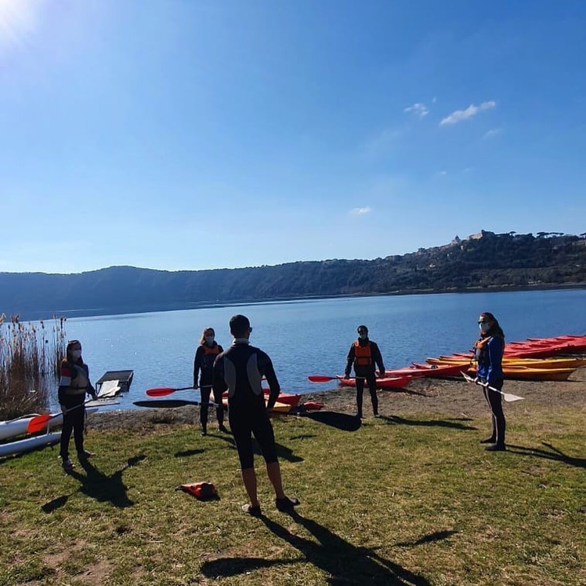 Tour in Kayak della Roma Antica: il Lago dei Papi e degli Imperatori desktop picture