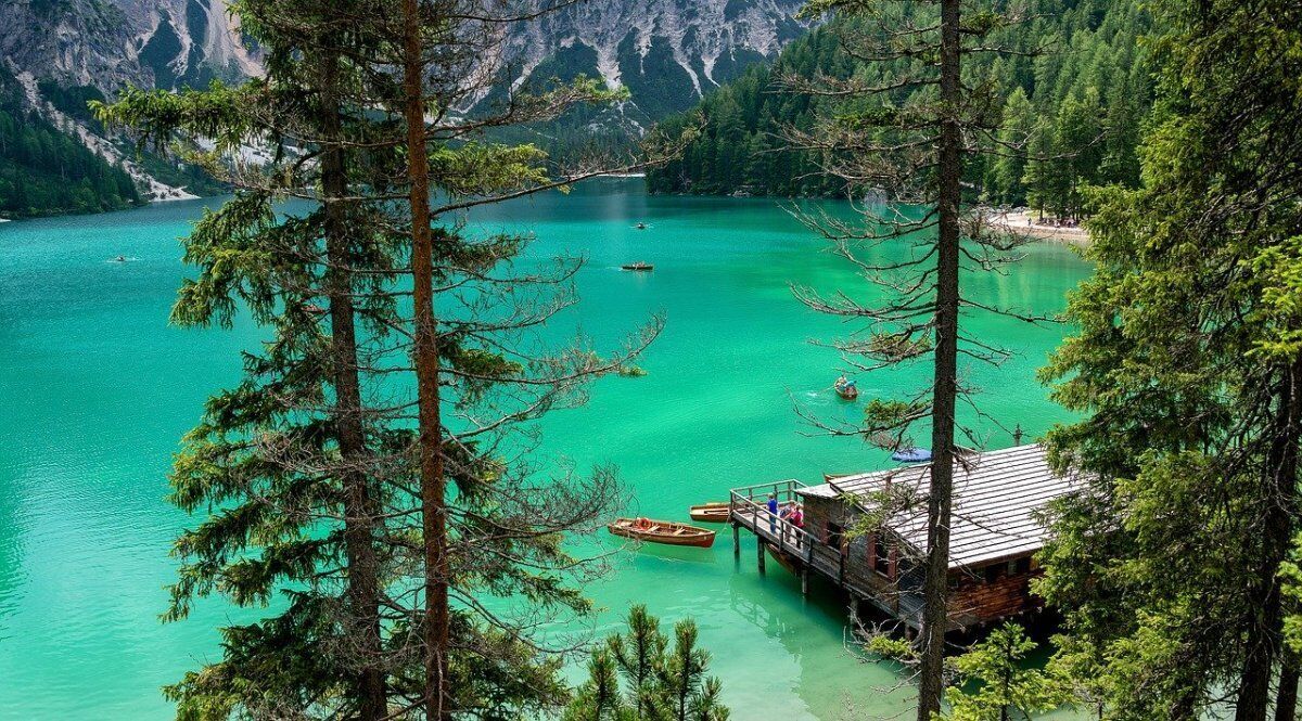 Il Lago di Braies e Dobbiaco in E-Bike Il Lago di Braies e Dobbiaco in E-Bike desktop picture