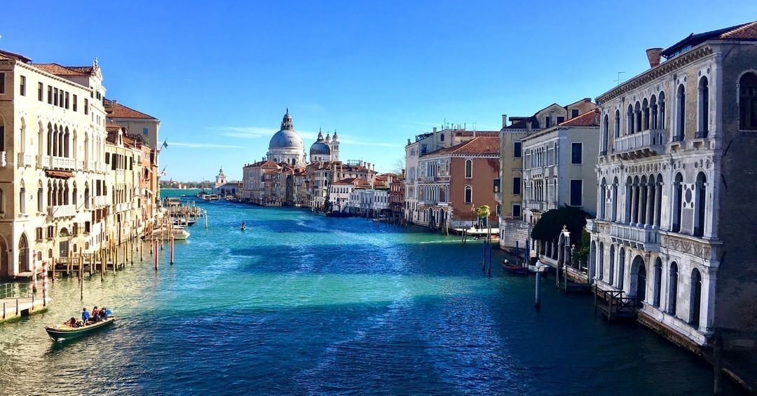 Bacaro Tour a Cannaregio: immersione negli autentici sapori Veneziani desktop picture