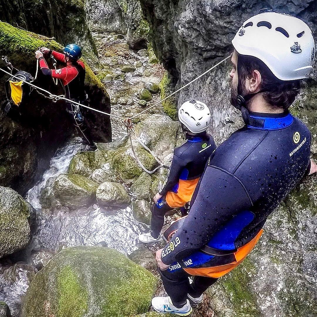 Uno Spettacolare Canyoning in Val di Sole desktop picture