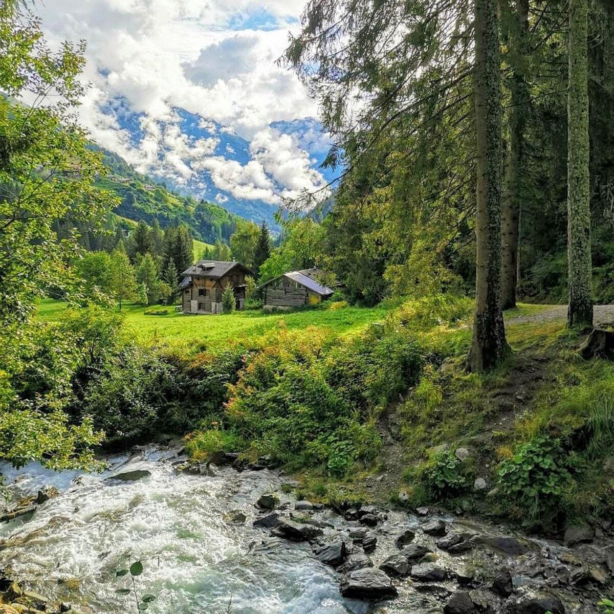 Uno Spettacolare Canyoning in Val di Sole desktop picture