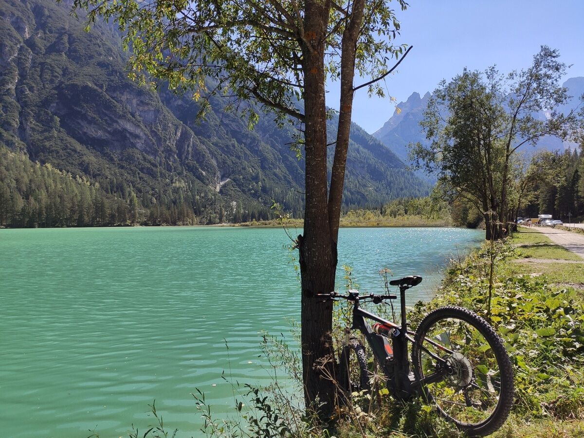 E-Bike Tour sulla Ciclabile delle Dolomiti tra Cortina e Dobbiaco desktop picture