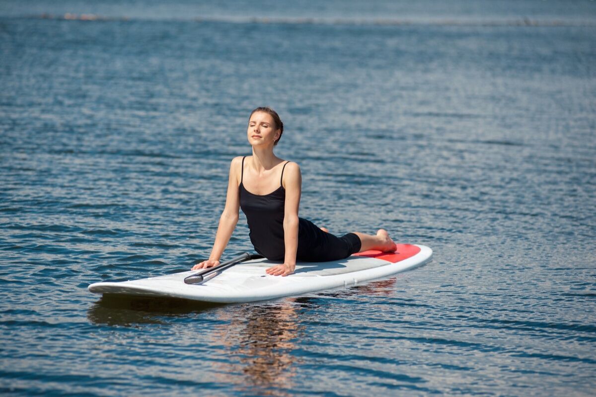 Sup con Yoga tra i mille colori di Punta San Vigilio desktop picture