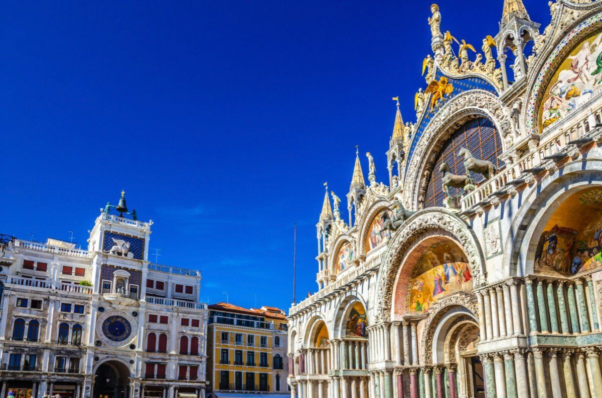 Tour inedito in Piazza San Marco: tra astrologia e mitologia Tour inedito in Piazza San Marco: tra astrologia e mitologia desktop picture