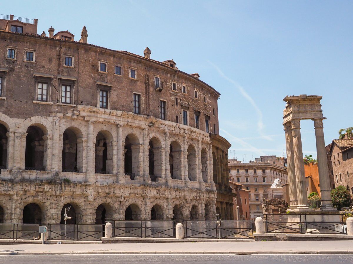 Passeggiata Archeologica nella Roma che Fu desktop picture