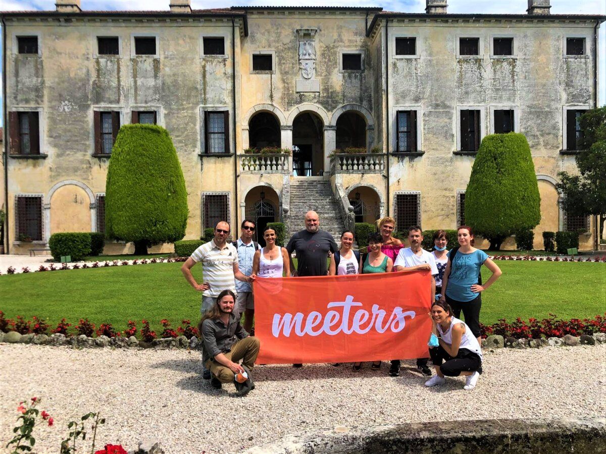 Escursione alla Valle dei Mulini con Pranzo in Villa Godi Malinverni desktop picture