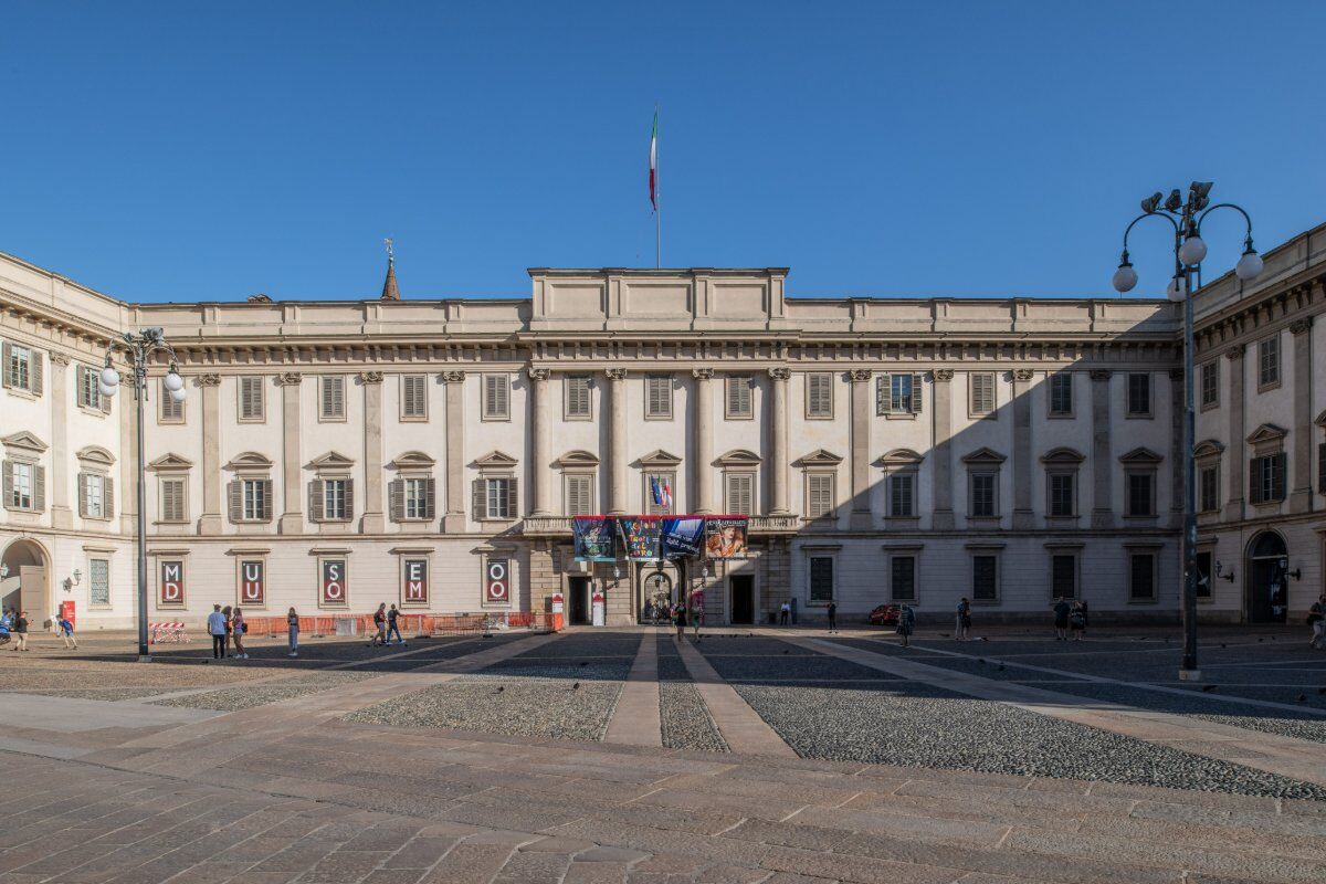 Un Inedito Tour di Milano: Tra Miti, Leggende e Storie Curiose desktop picture