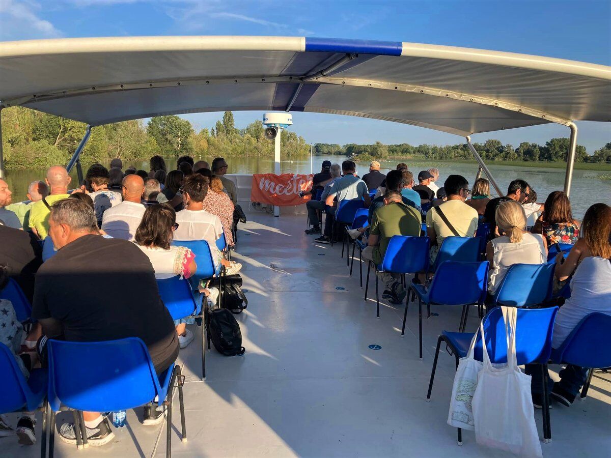 Tour in battello: la magia di Mantova vista dall'acqua Tour in battello: la magia di Mantova vista dall'acqua desktop picture