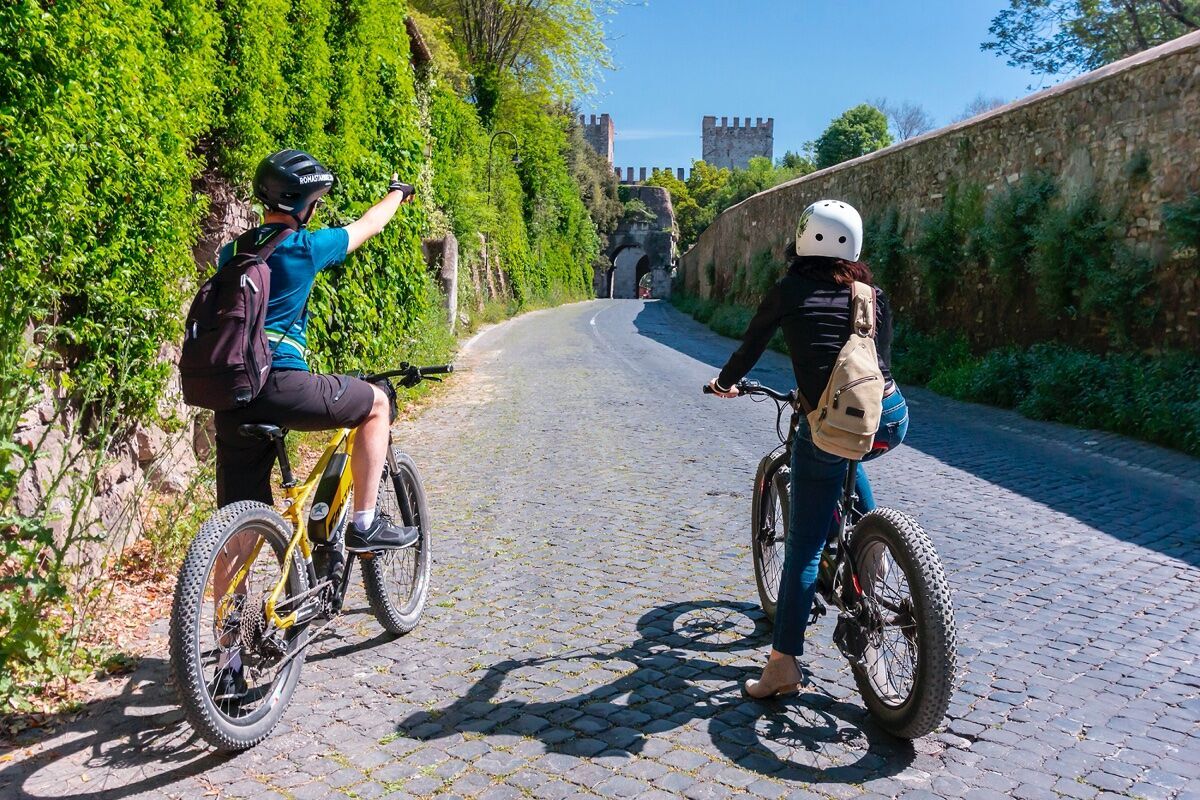 E-Bike Tour sull’Appia Antica (Bici Inclusa) E-Bike Tour sull’Appia Antica (Bici Inclusa) desktop picture