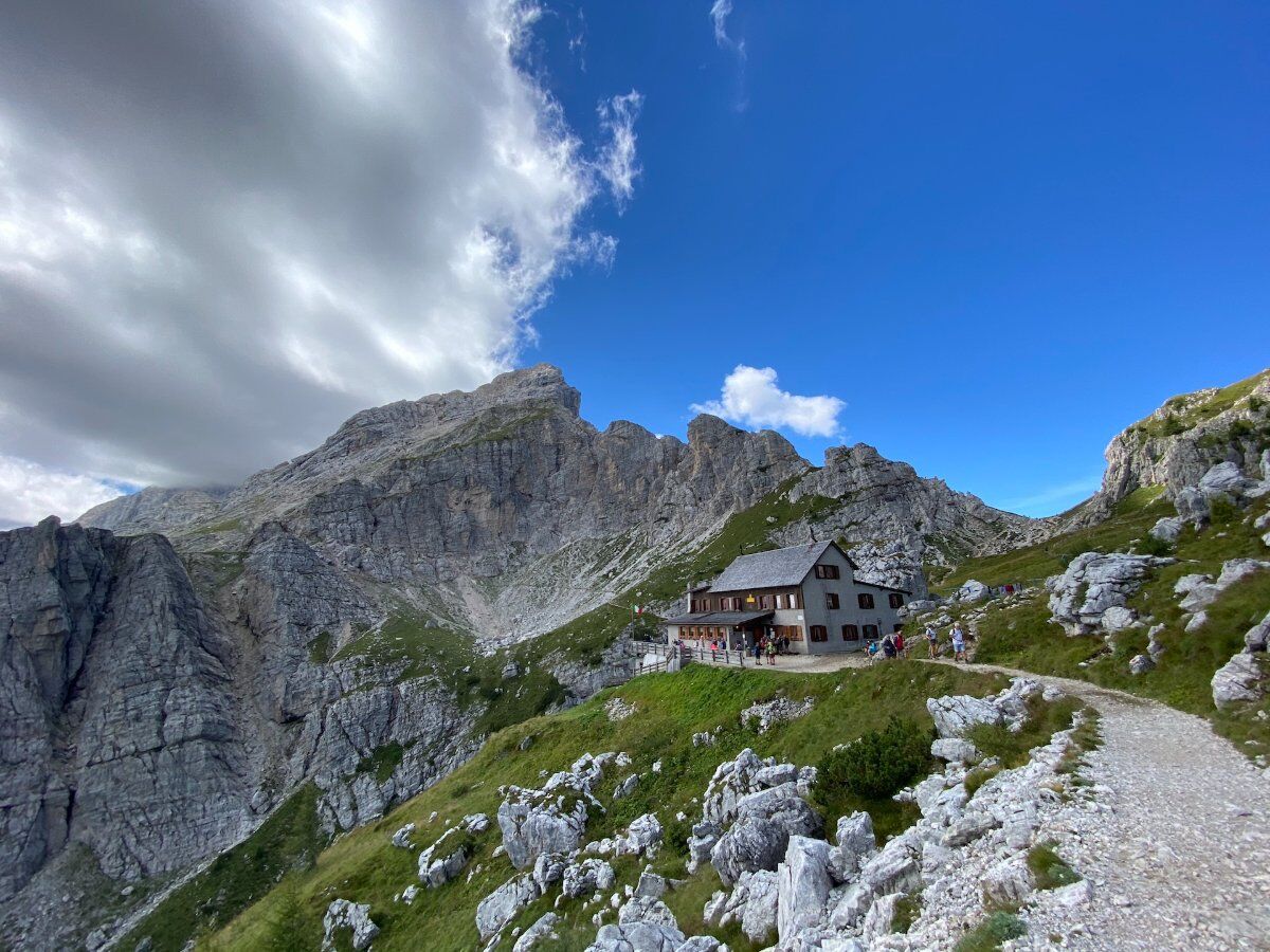Quattro Giorni tra le Dolomiti Bellunesi Quattro Giorni tra le Dolomiti Bellunesi desktop picture