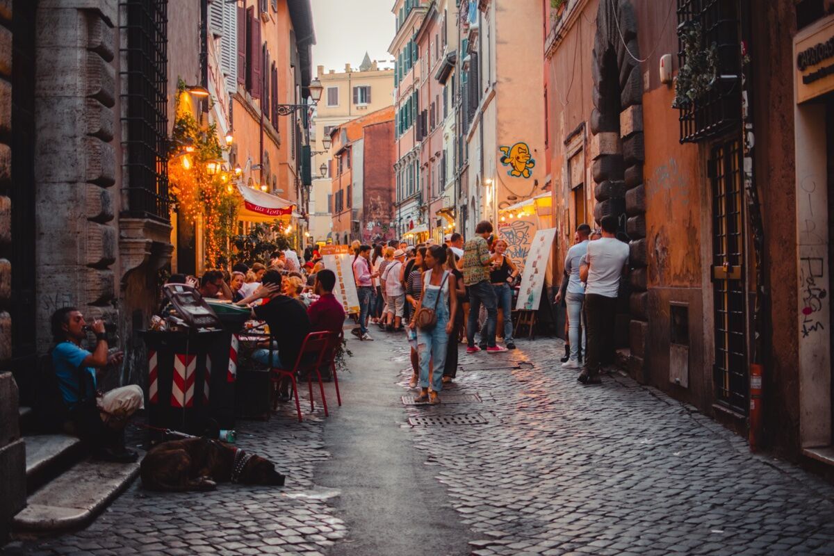 Pizzata nel cuore di Trastevere desktop picture