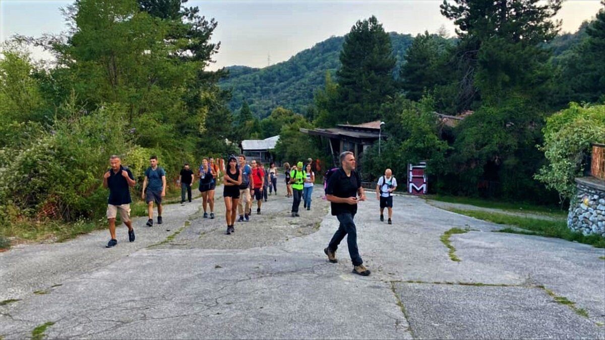 🎃Halloween a Consonno: Trekking nella "Las Vegas Fantasma della Brianza"🎃 desktop picture