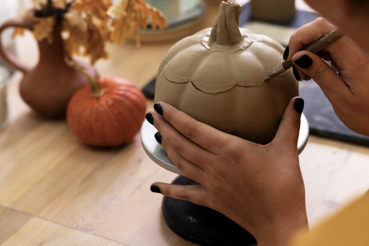 🎃Halloween dai Maestri Ceramisti: Incidiamo e Intagliamo la Zucca🎃 🎃Halloween dai Maestri Ceramisti: Incidiamo e Intagliamo la Zucca🎃 desktop picture