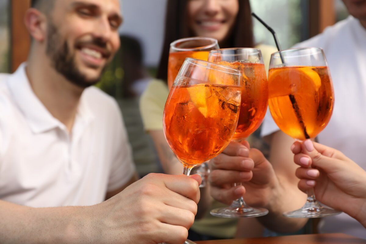Aperitivo Meeters a Como Aperitivo Meeters a Como desktop picture