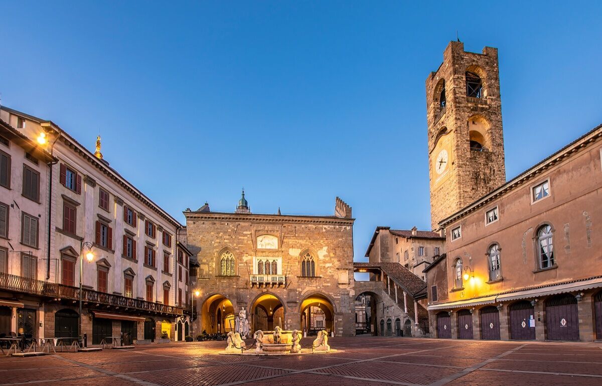 Pizzata Meeters a Bergamo desktop picture