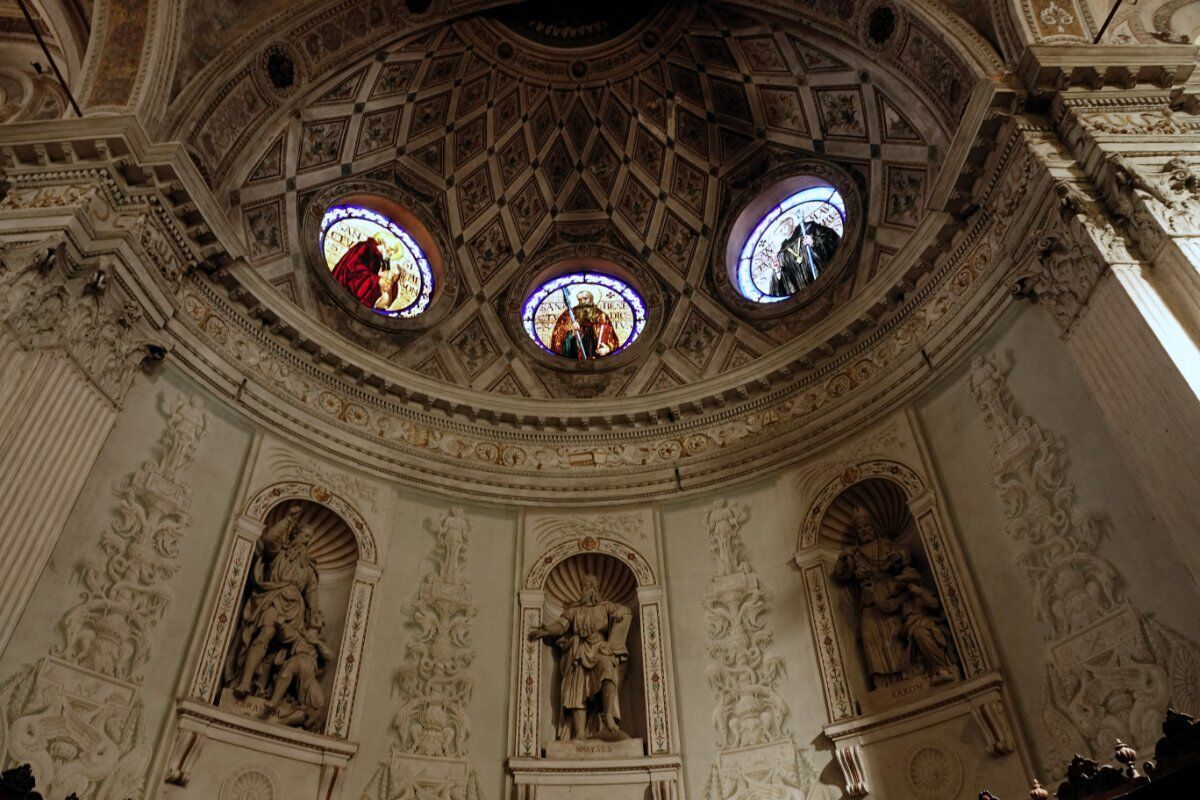 I Tesori di Mantova: Visita dell’Abbazia di San Benedetto Po desktop picture