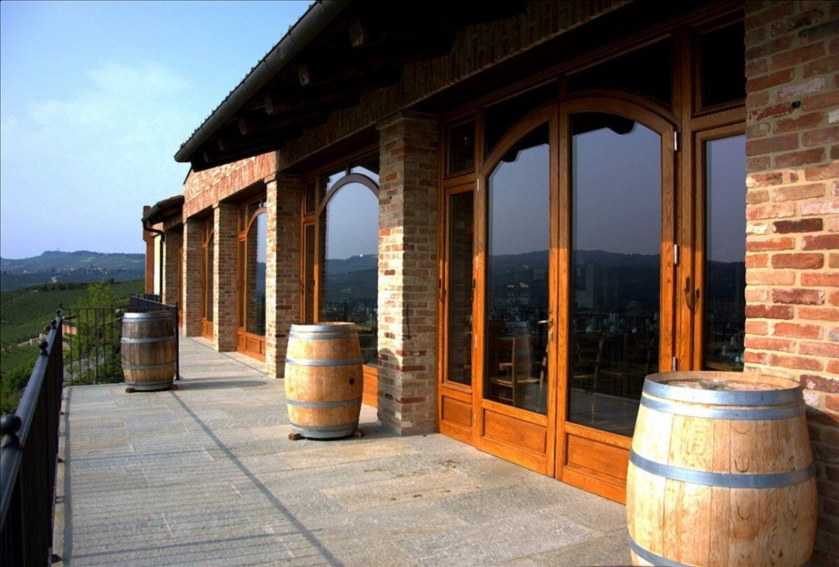 Degustazione Piemontese fra Langhe e Monferrato Degustazione Piemontese fra Langhe e Monferrato desktop picture