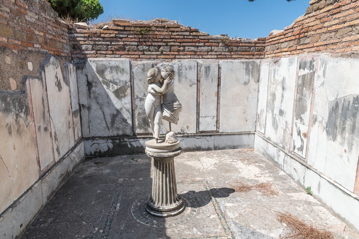Tour di Ostia Antica: Il Porto della Capitale dell'Impero desktop picture
