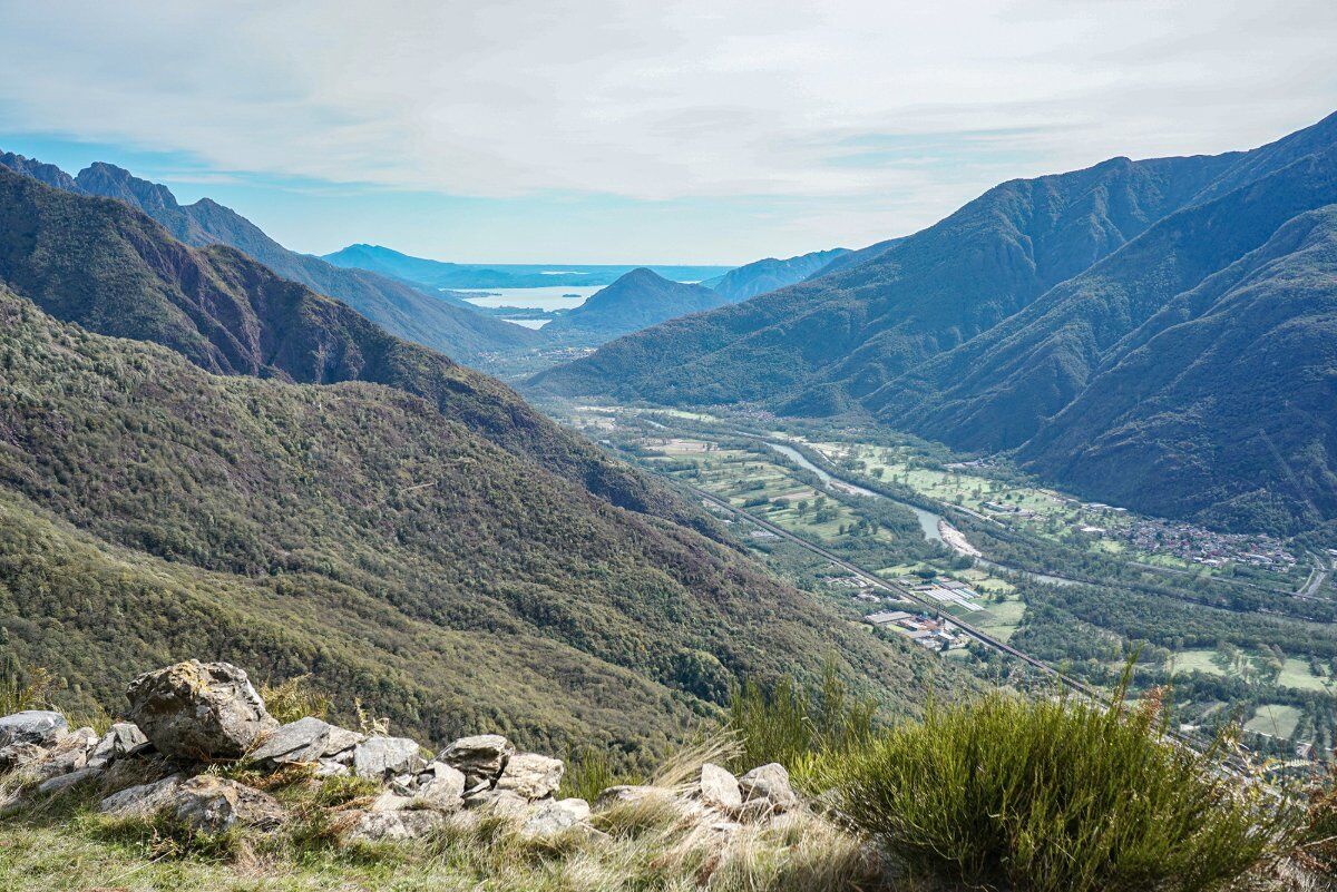 Il Parco della Valgrande: Escursione tra Colloro e i Suoi Alpeggi Il Parco della Valgrande: Escursione tra Colloro e i Suoi Alpeggi desktop picture