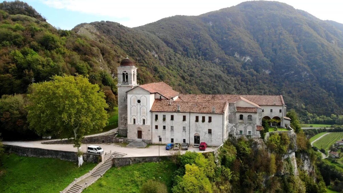 Vincheto di Celarda: Un Trekking nella Riserva Naturale Vincheto di Celarda: Un Trekking nella Riserva Naturale desktop picture