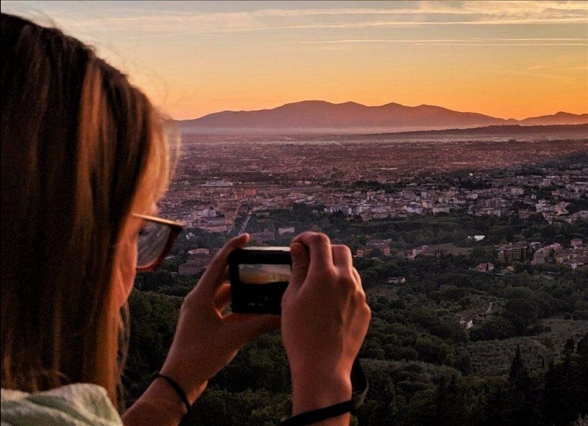 Cammino di Dante in Valdinievole e Tramonto al Castello di Montecatini desktop picture