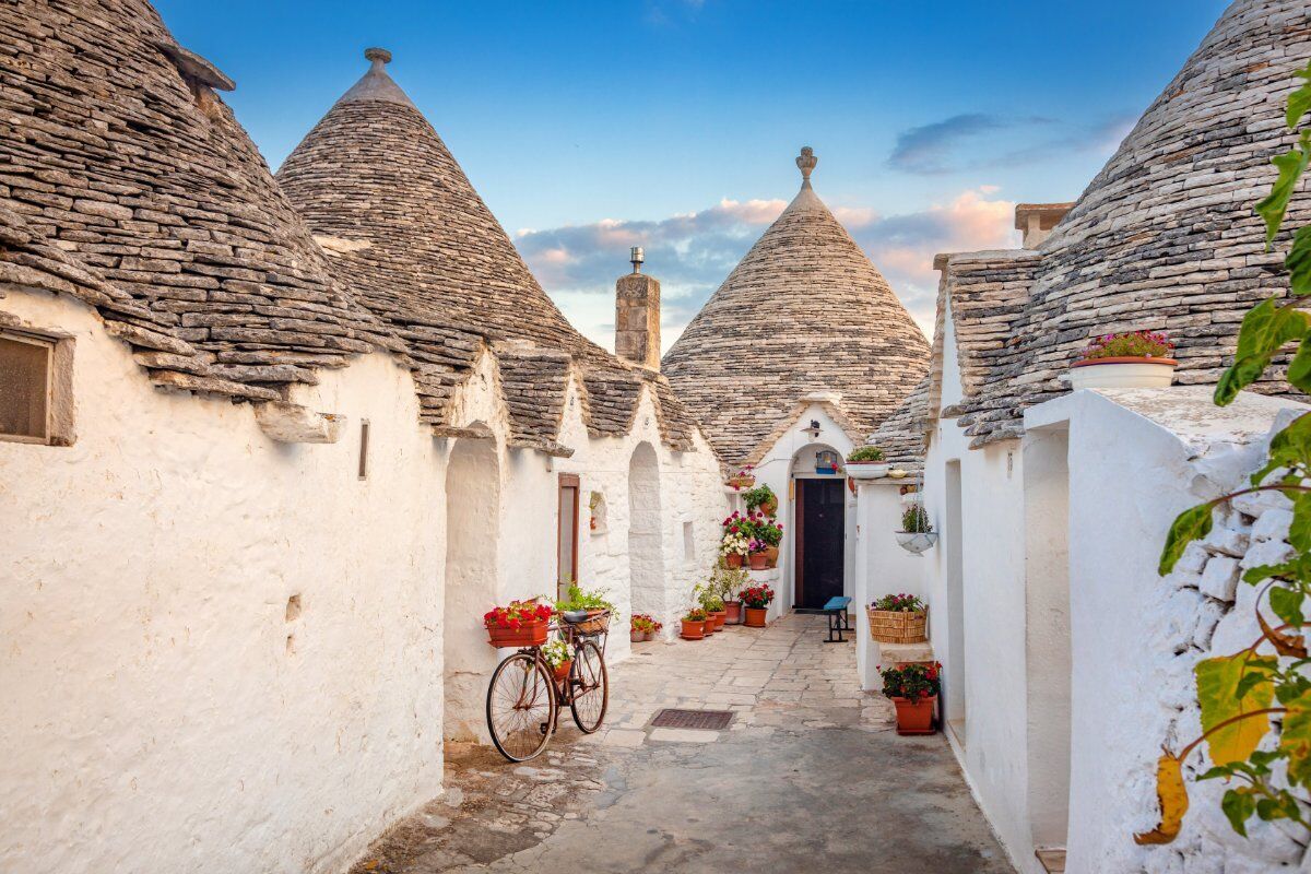 Capodanno da Sogno tra le Magie di Ostuni, Alberobello e Matera desktop picture