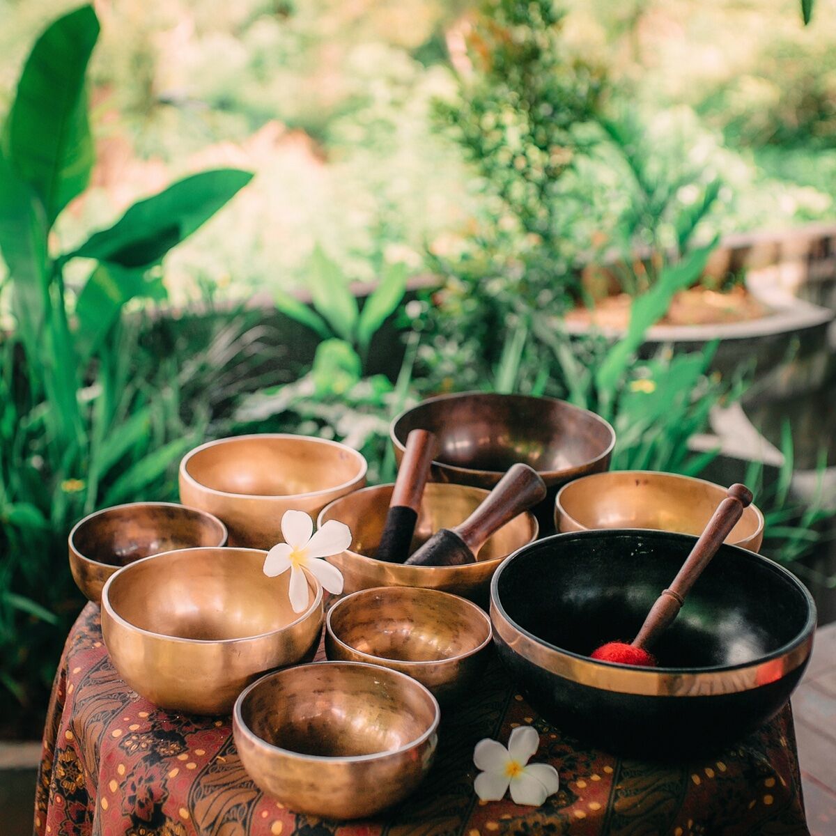 Bagno Sonoro con Campane Tibetane ed Oli Essenziali Bagno Sonoro con Campane Tibetane ed Oli Essenziali desktop picture