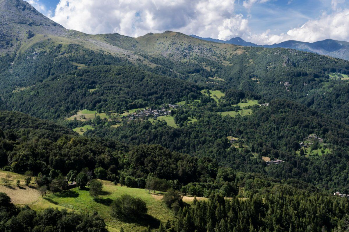 Punta Sourela: Trekking sulla Vetta Piemontese desktop picture