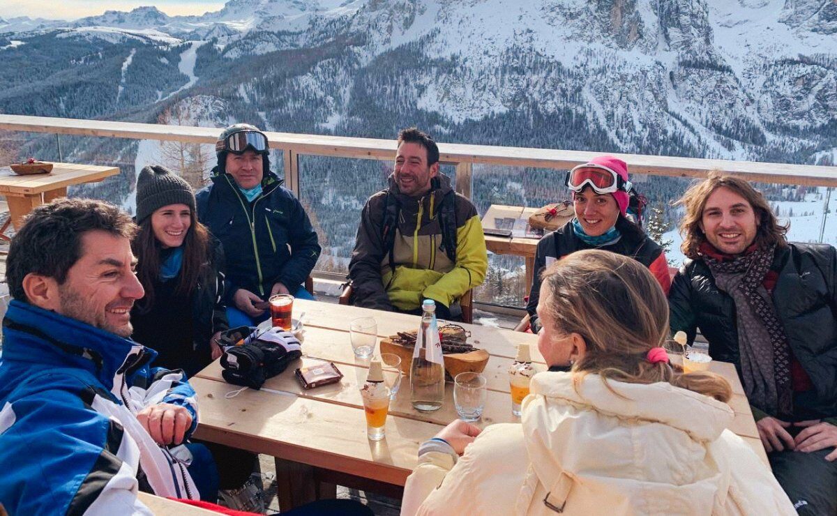 Sciare insieme nelle Dolomiti: Fine settimana sulla Neve a Canazei [età consigliata over 45] desktop picture