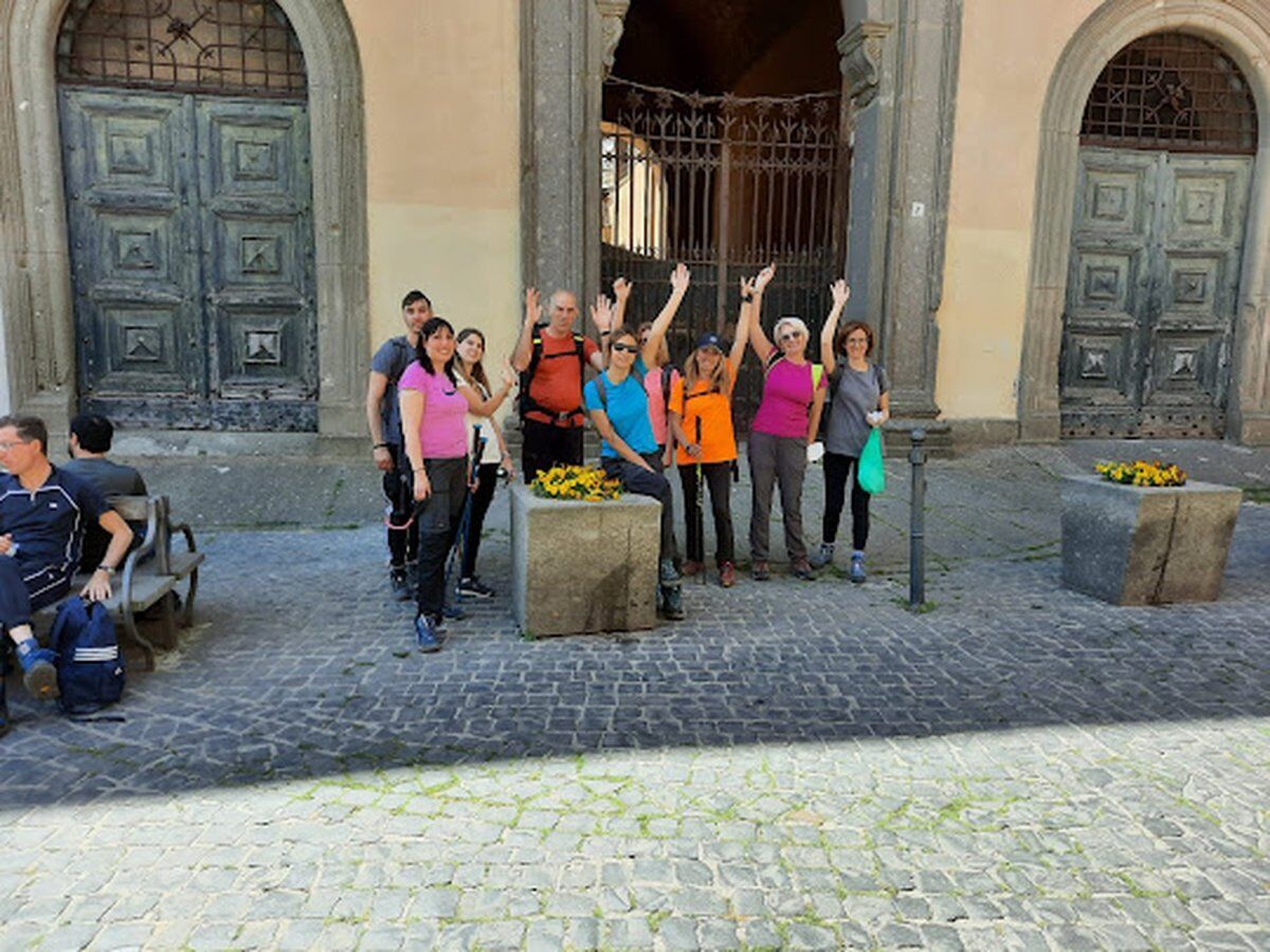 Visita guidata a Nemi con degustazione di prodotti tipici Visita guidata a Nemi con degustazione di prodotti tipici desktop picture