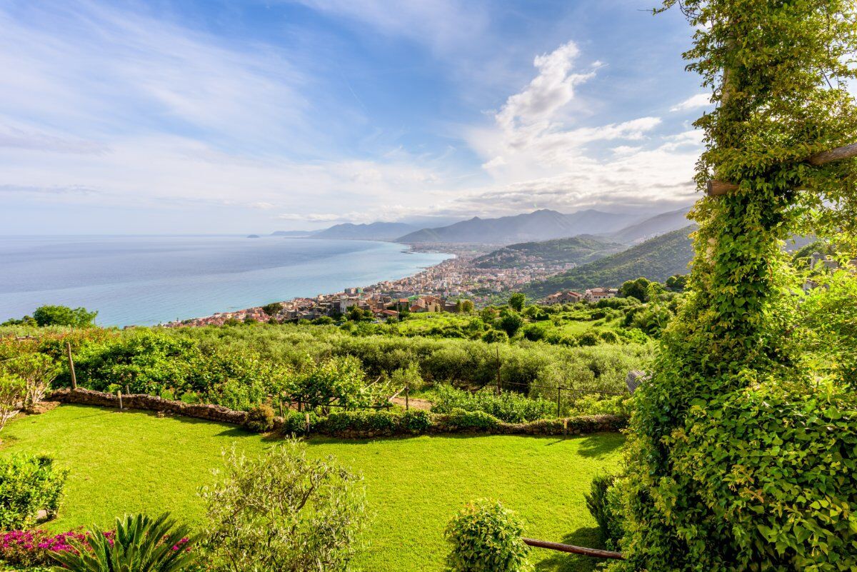 Pasquetta a Verezzi: Passeggiata e Picnic Vista Mare Pasquetta a Verezzi: Passeggiata e Picnic Vista Mare desktop picture