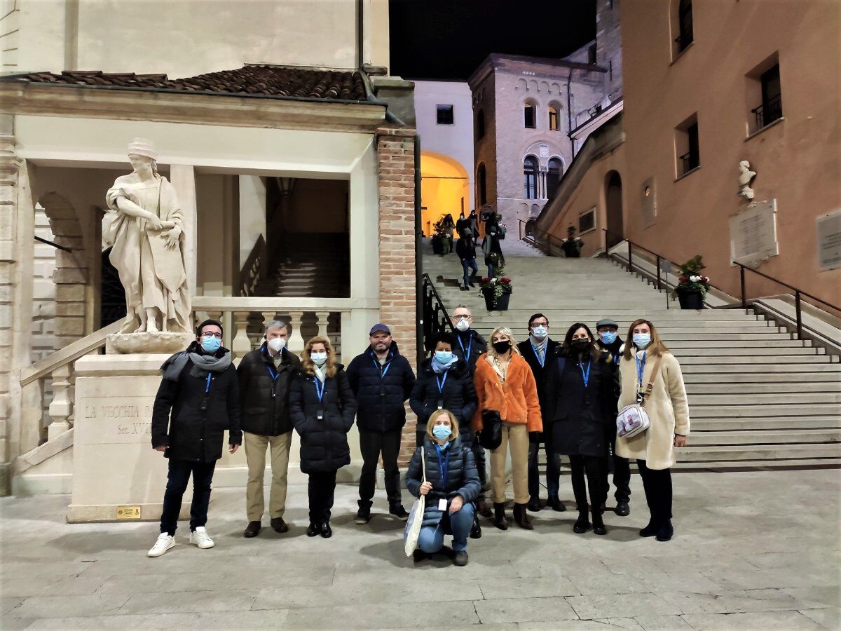 Uscita di Gruppo tra i Mercatini Natalizi di Padova Uscita di Gruppo tra i Mercatini Natalizi di Padova desktop picture