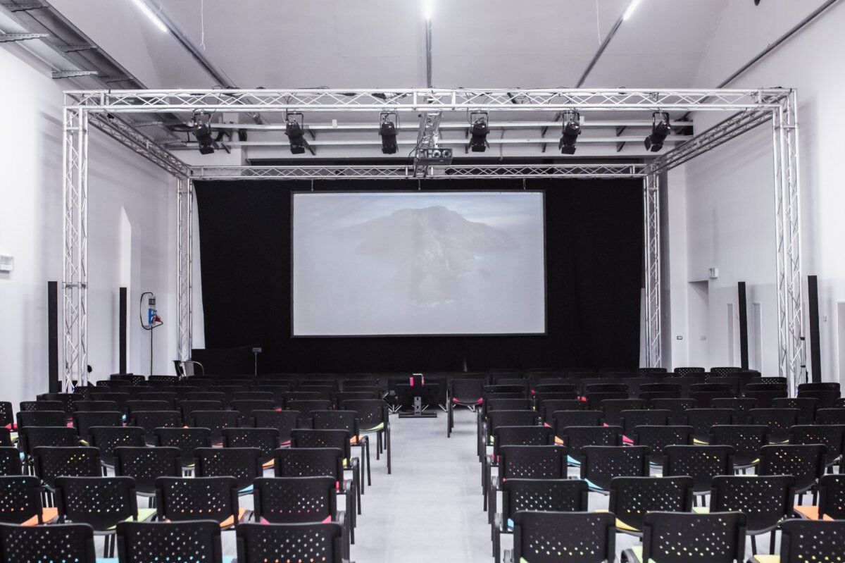 Aperitivo a Milano: Conosci Meeters e la Campagna di Crowdfunding Aperitivo a Milano: Conosci Meeters e la Campagna di Crowdfunding desktop picture