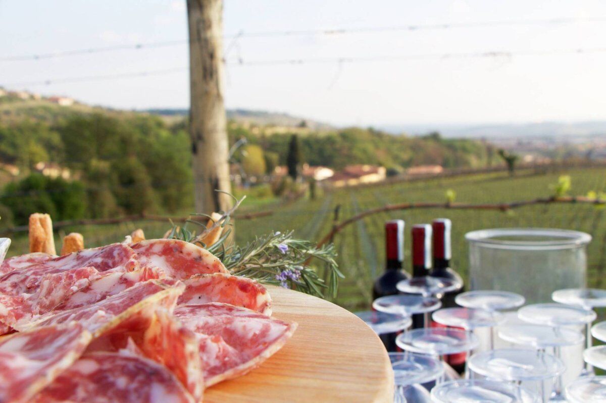 Passeggiata a Marano di Valpolicella con Degustazione in Cantina desktop picture