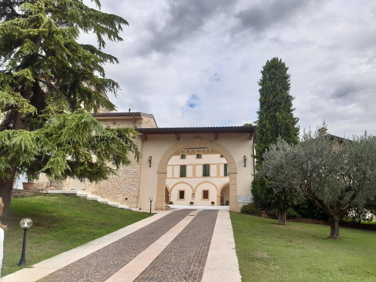 Passeggiata a Marano di Valpolicella con Degustazione in Cantina Passeggiata a Marano di Valpolicella con Degustazione in Cantina desktop picture