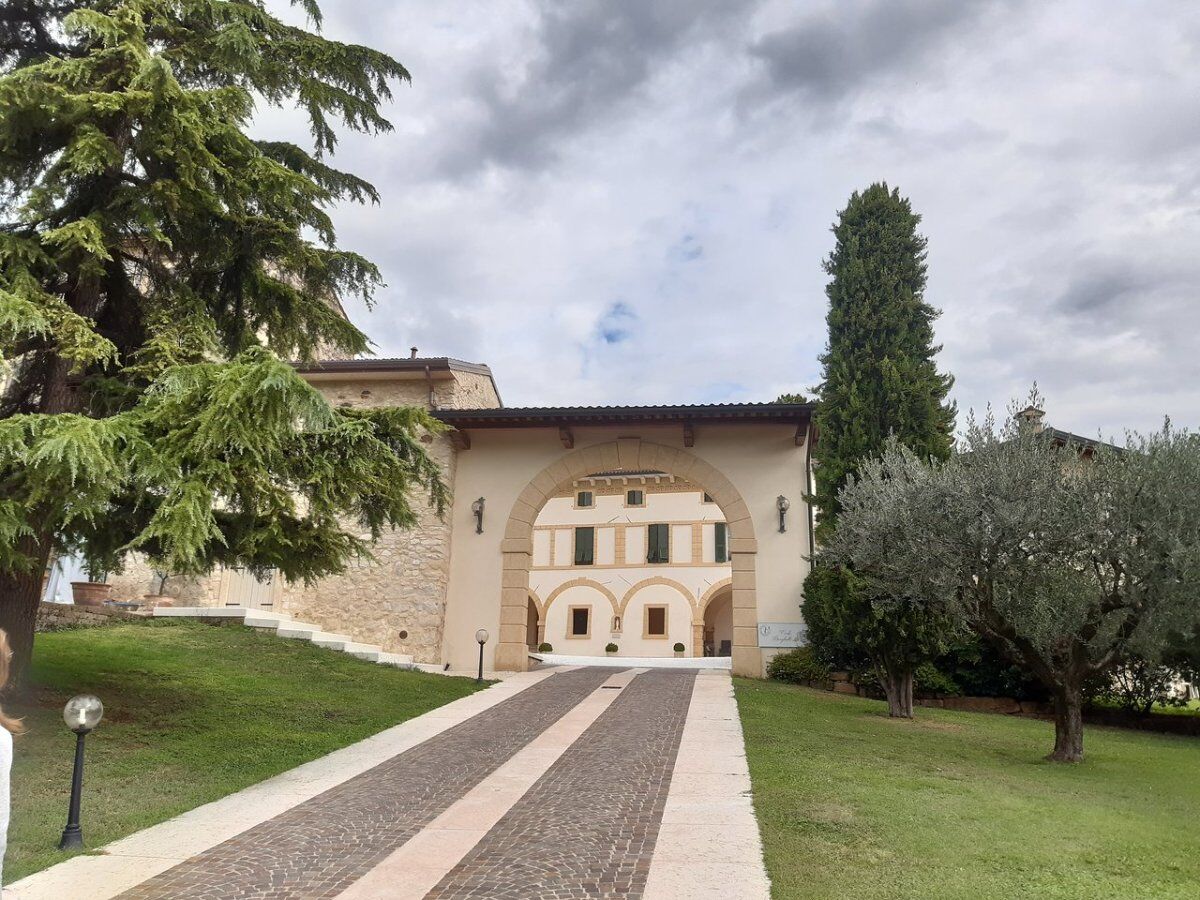 Passeggiata a Marano di Valpolicella con Degustazione in Cantina desktop picture