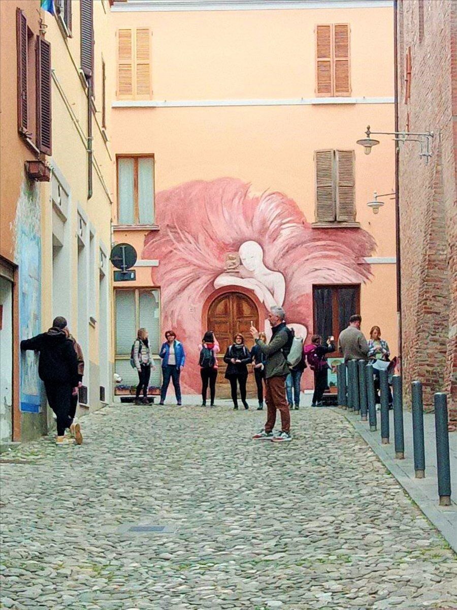 Tour guidato tra i Murales e i Vigneti di Dozza con degustazione in cantina desktop picture