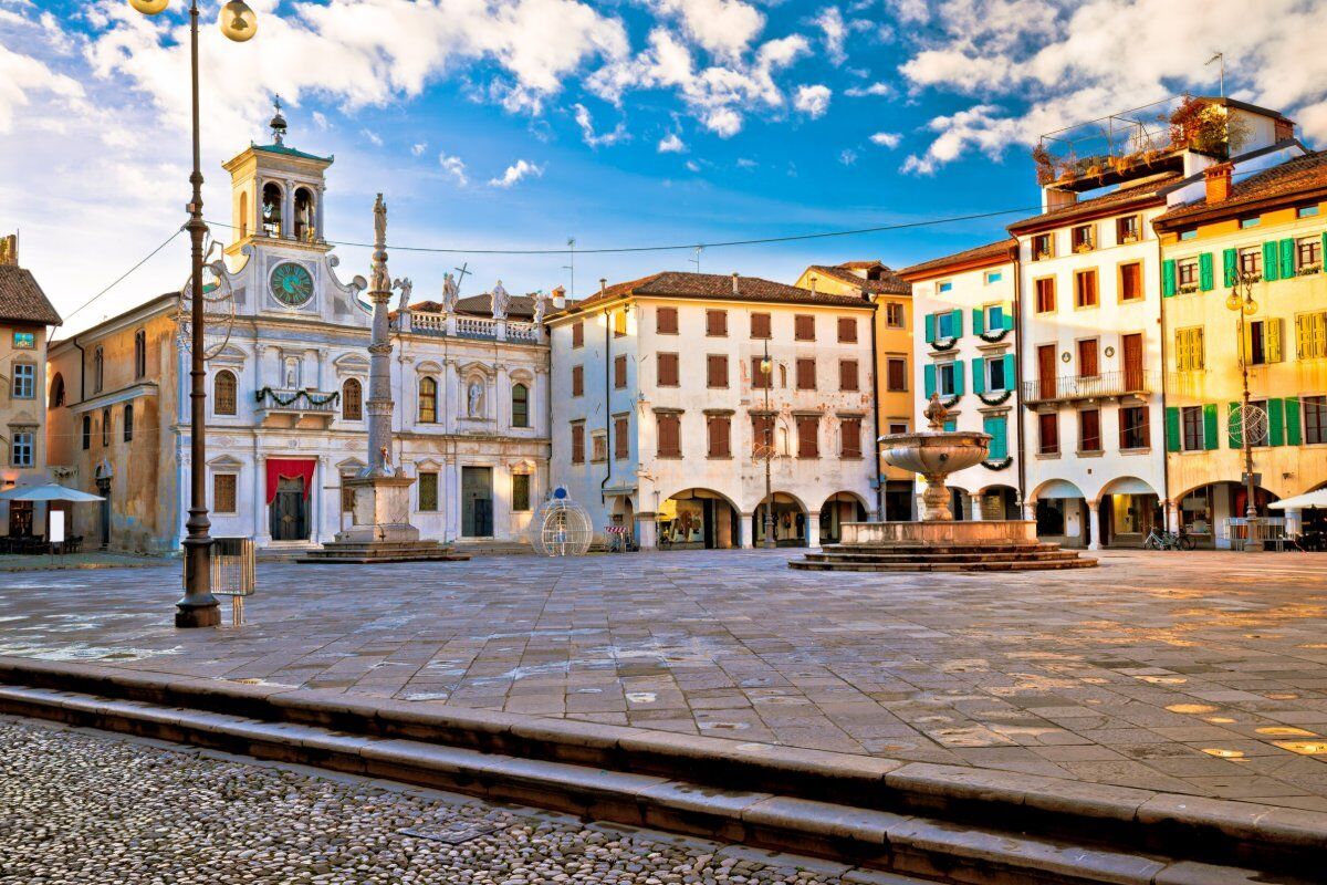 Visita guidata di Udine, la Capitale del Friuli desktop picture
